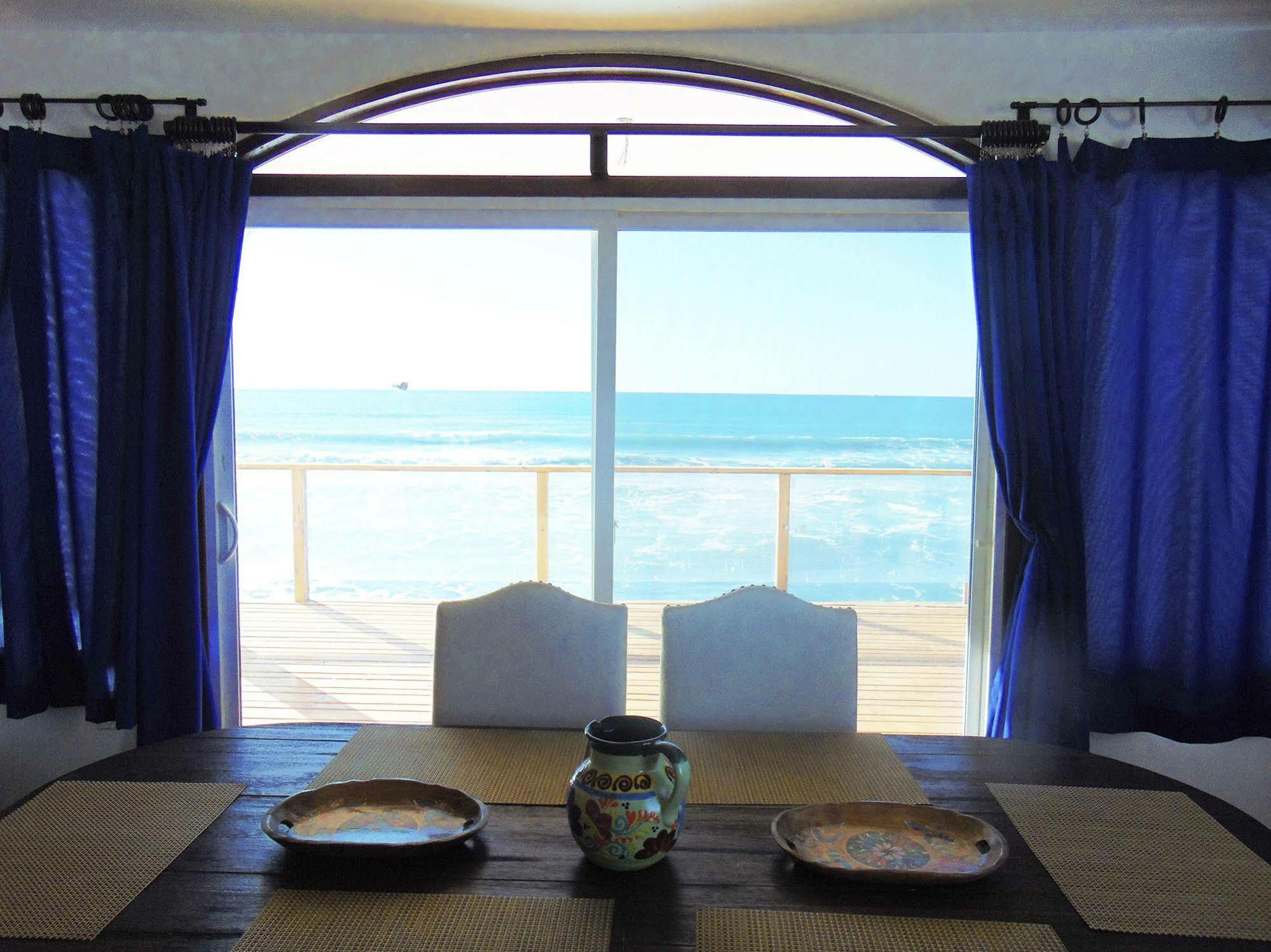 Casa Playa Baja Hotel Primo Tapia ภายนอก รูปภาพ